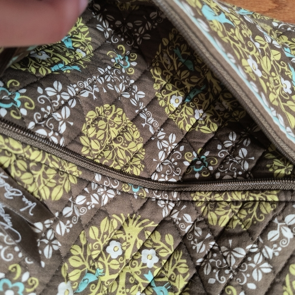 Vera Bradley Sittin' in a Tree print crossbody messenger bag, 12"x13", birds - Picture 5 of 16